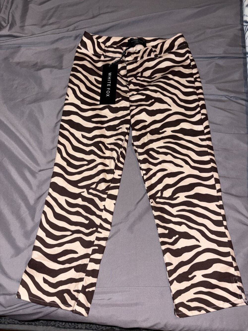 NWT White Fox Zebra Capris